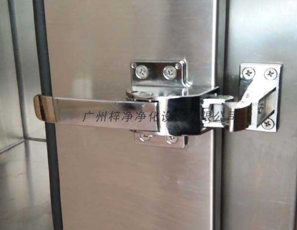 電子互鎖傳遞窗優(yōu)質、堅固的門把手